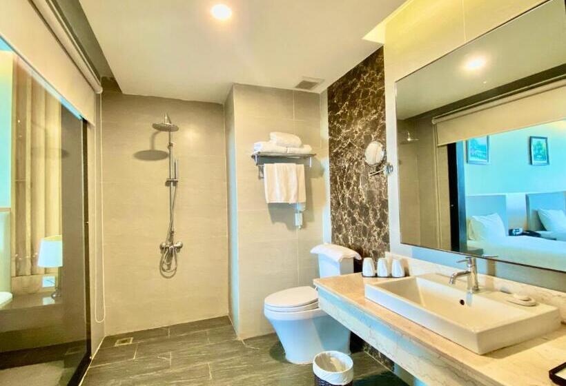 اتاق لوکس سه تخته, Muong Thanh Luxury Buon Ma Thuot