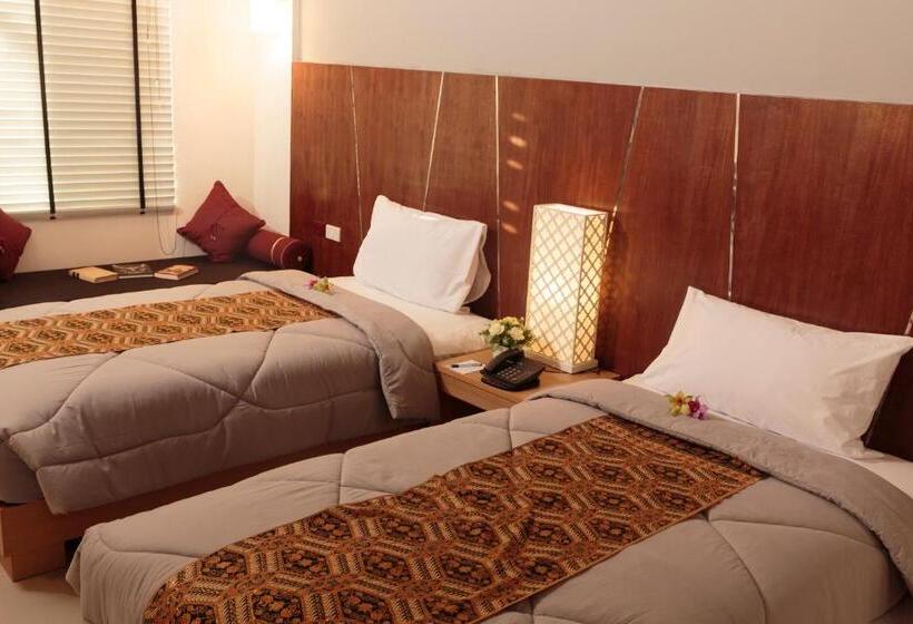 اتاق لوکس, Impress Resort
