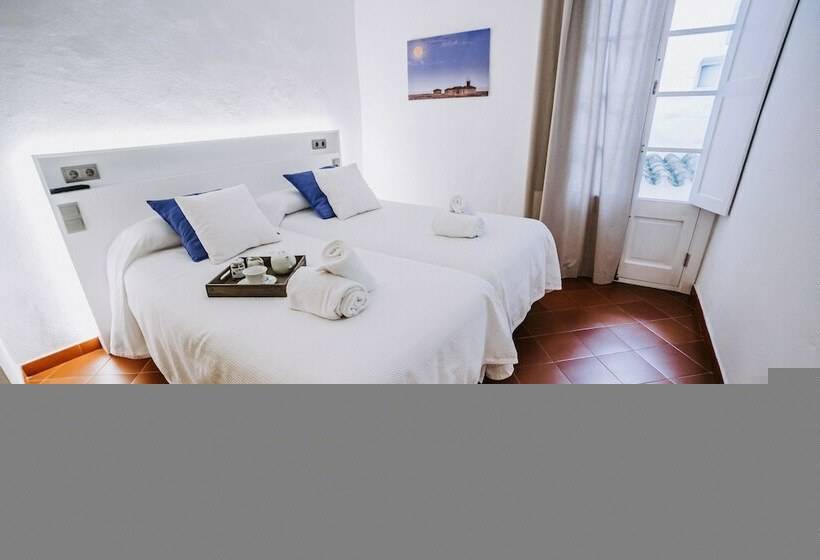 اتاق استاندارد, Petit Hotel 5 Fars