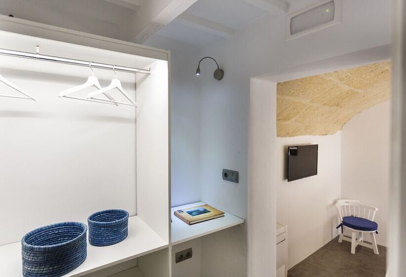 اتاق استاندارد, Petit Hotel 5 Fars