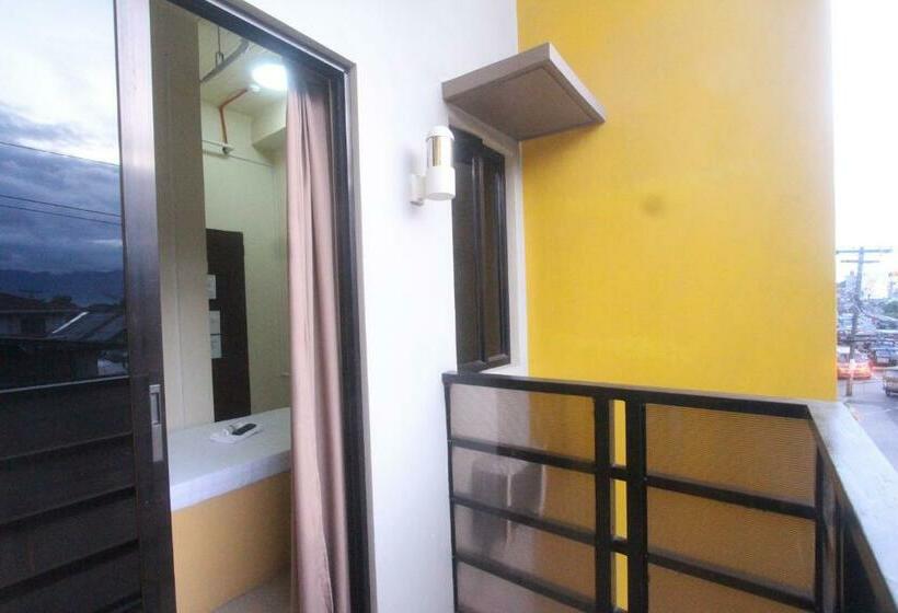 اتاق لوکس یک تخته, Heart Hotel And Services