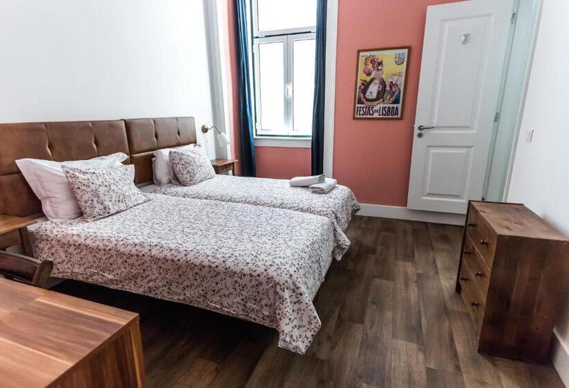 اتاق استاندارد, Home Lisbon Hostel