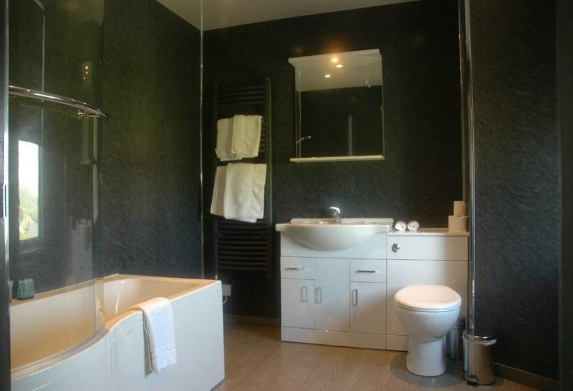 اتاق سوپریور با تخت بزرگ, Maryfield House