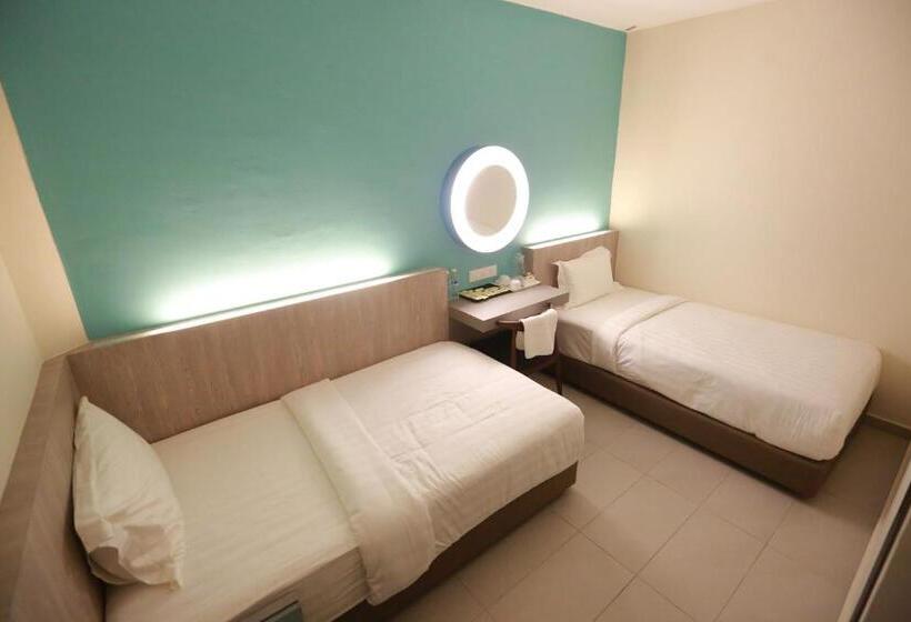 اتاق لوکس, Pantai Regal