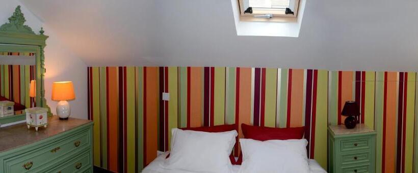 اتاق استاندارد, Lab Hostel Nazare