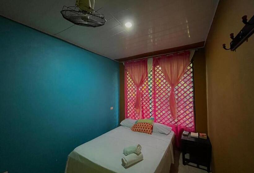 اتاق استاندارد یک نفره, Los Amigos Jungle Hotel Tortuguero