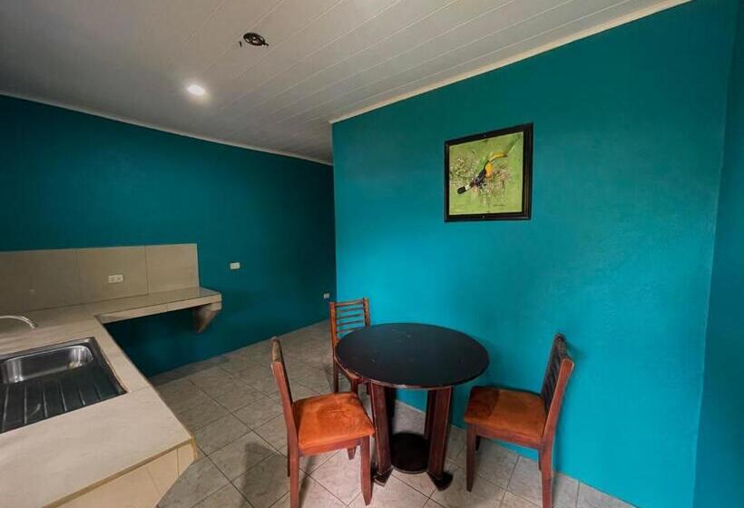 اتاق اکونومی, Los Amigos Jungle Hotel Tortuguero