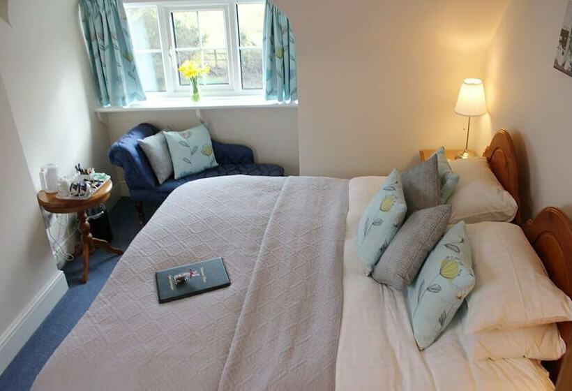 اتاق استاندارد, Whitemoor House B&b