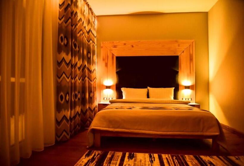 سوییت با چشم‌انداز کوه, Goral Hotel & Spa