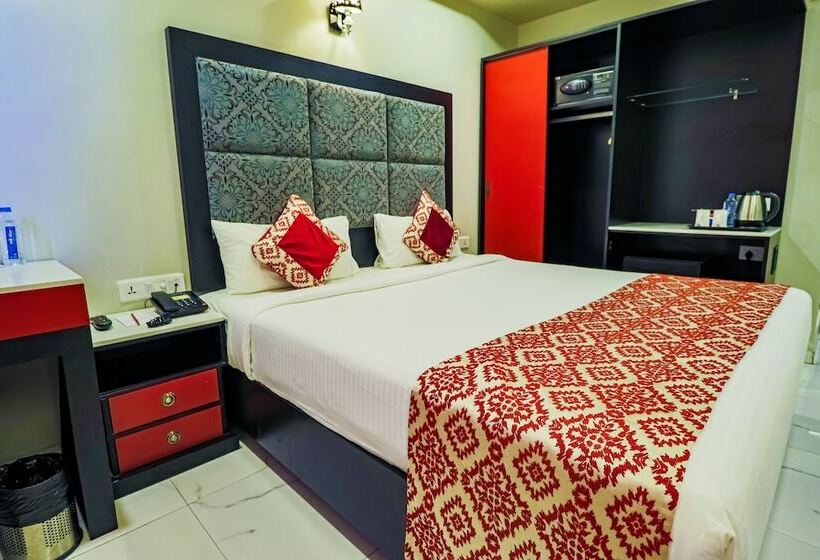 اتاق لوکس, Regenta Inn Vadodara, 500m From Railway Station