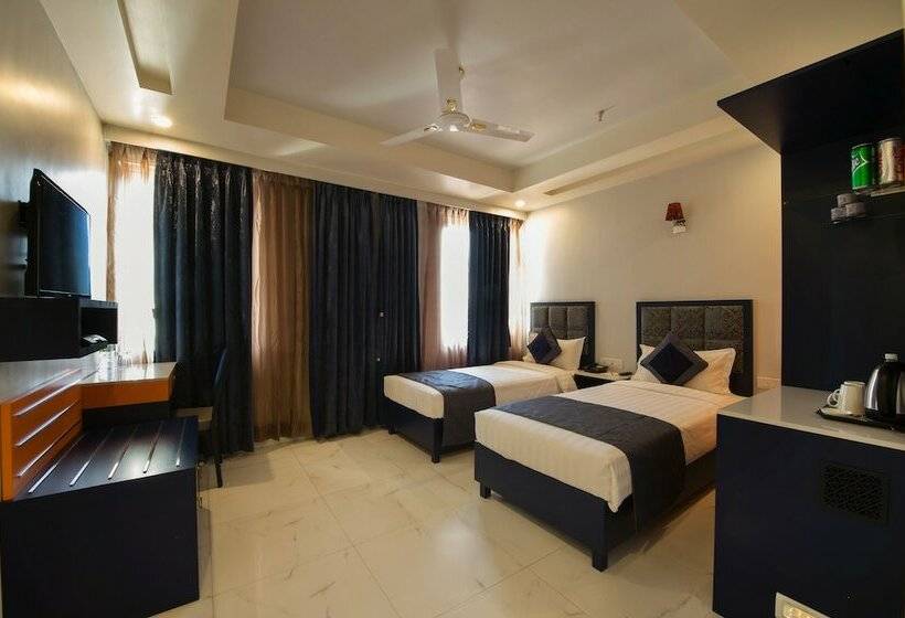 اتاق لوکس, Regenta Inn Vadodara, 500m From Railway Station