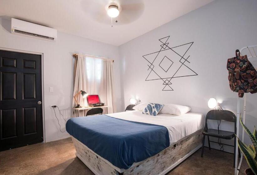 اتاق استاندارد, Selina Santa Teresa North   Hostel