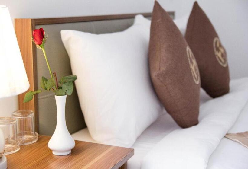 اتاق کلاسیک, Poetic Hue Hotel & Spa
