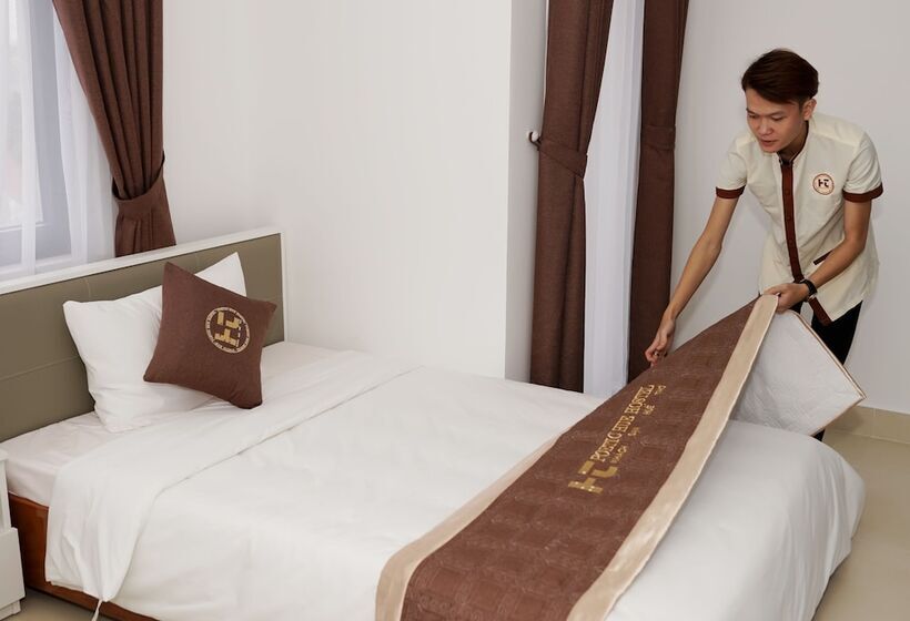 اتاق استاندارد سه نفره, Poetic Hue Hotel & Spa