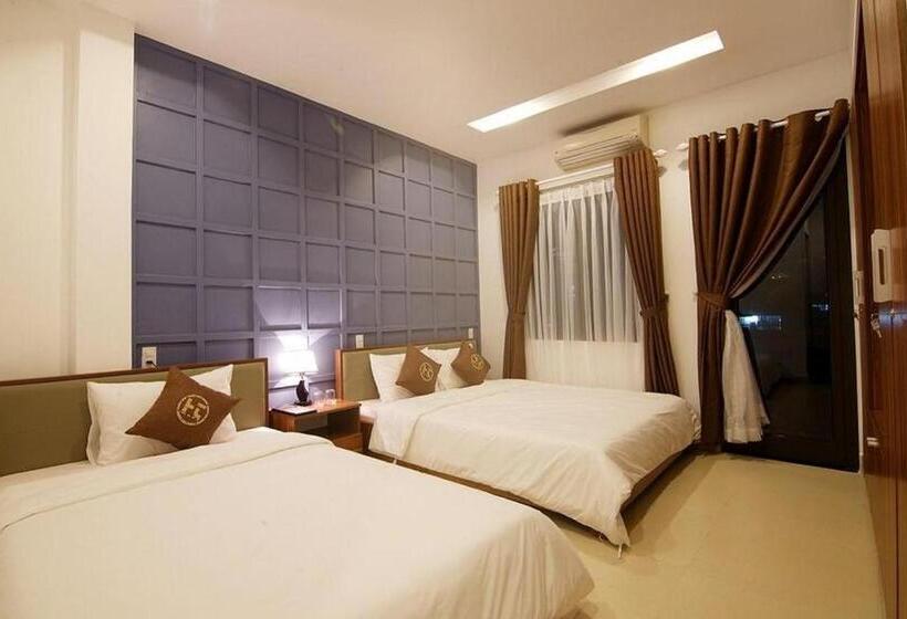اتاق لوکس با بالکن, Poetic Hue Hotel & Spa