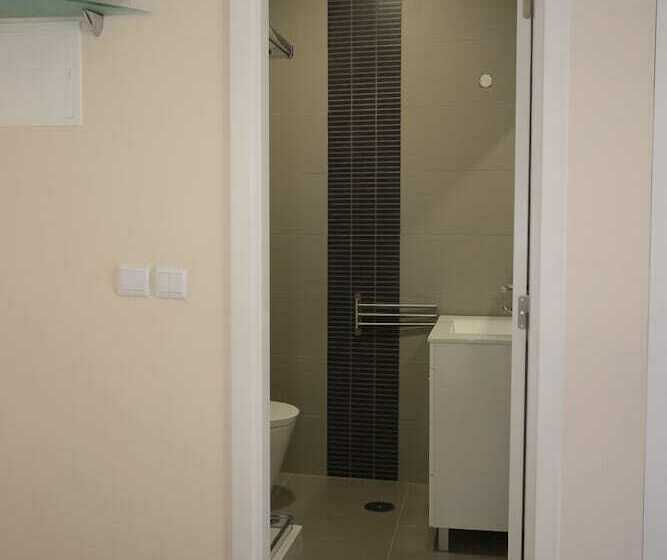 اتاق استاندارد, Suites Guest House