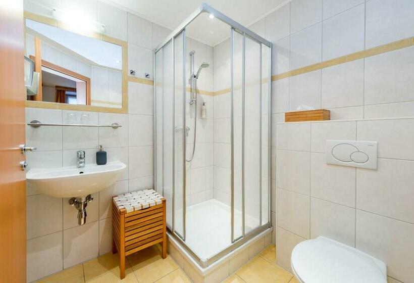 اتاق استاندارد با بالکن, Das Kleine Bio Hotel Tiefenbach
