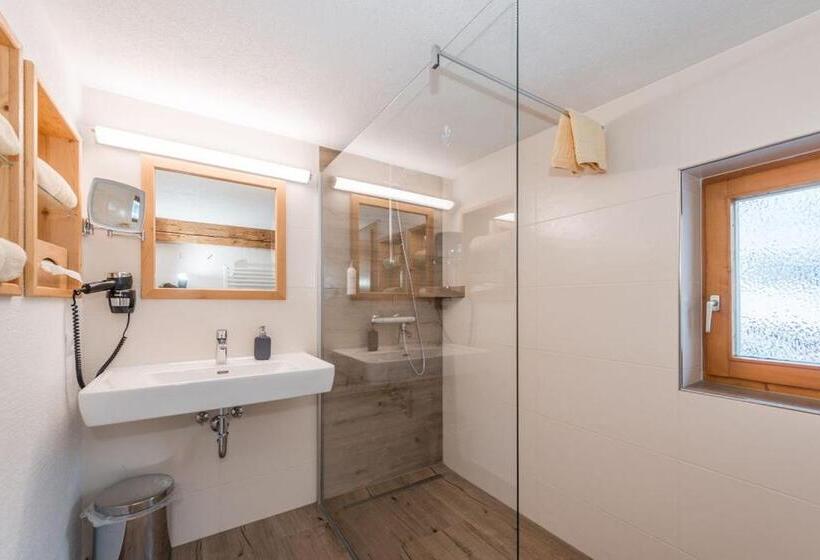 آپارتمان 1 خوابه, Das Kleine Bio Hotel Tiefenbach