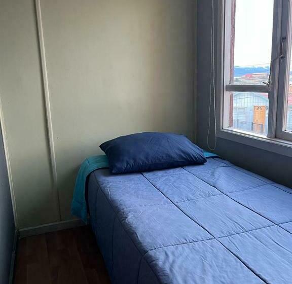 اتاق اکونومی یک تخته, Hostel 53 Sur