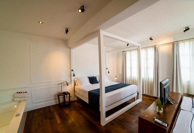 Suite with Terrace, Grand Hotel Urban