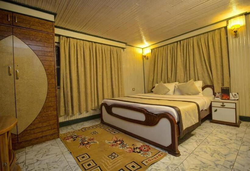 اتاق لوکس, Yuma D Homestay