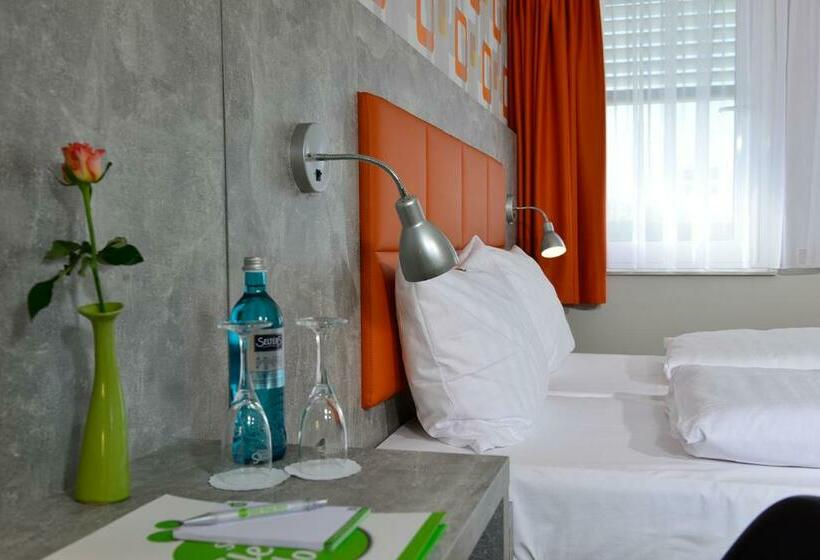 اتاق استاندارد, Sleepysleepy Hotel Gießen