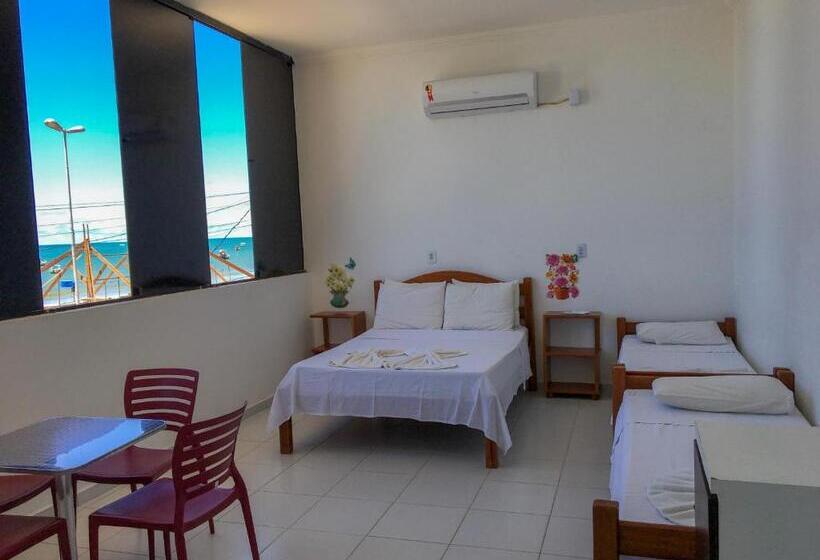 اتاق استاندارد چهار تخته با چشم‌انداز دریا, Maraga Beach Hostel