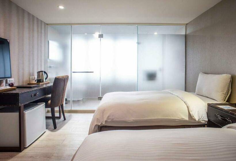 اتاق استاندارد با چشم‌انداز, Xinshehotel   Chungli