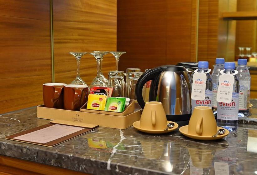 اتاق اجرایی, Grand Skylight International Hotel Huizhou
