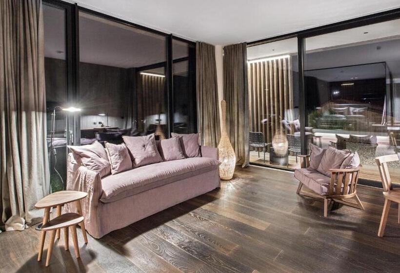سوئیت دولوکس با چشم‌انداز, Senses Violett Suites   Adults Only