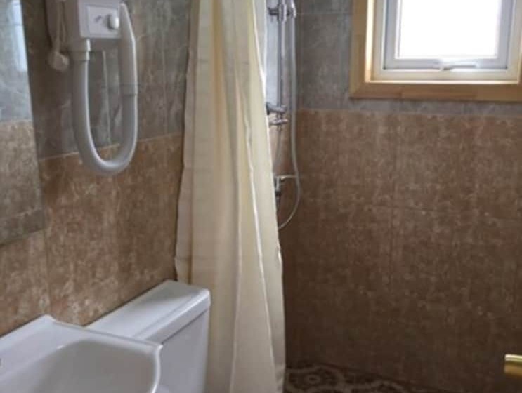 اتاق استاندارد سه نفره, Hostal Andes Patagonicos