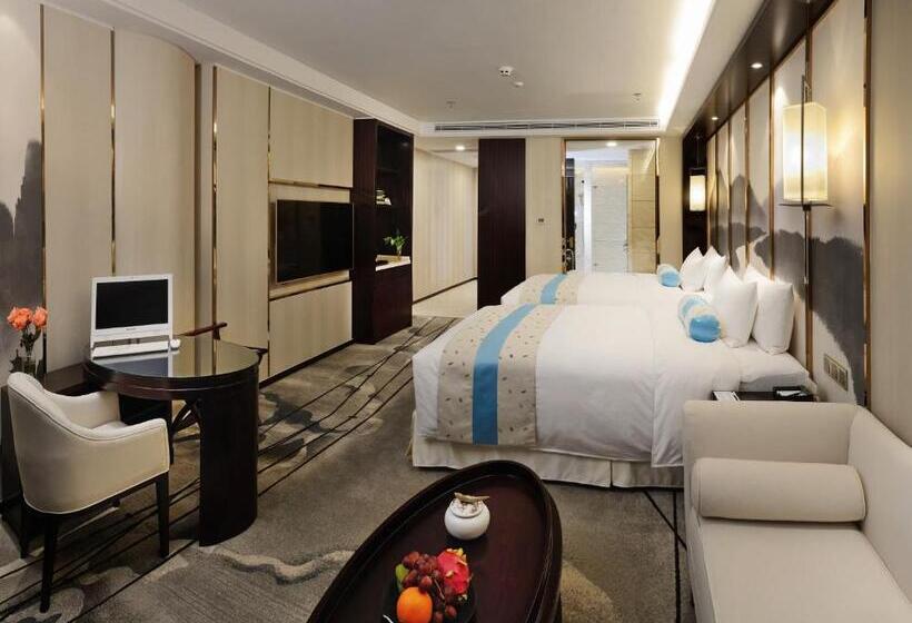 اتاق لوکس, Menshine Gloria Plaza
