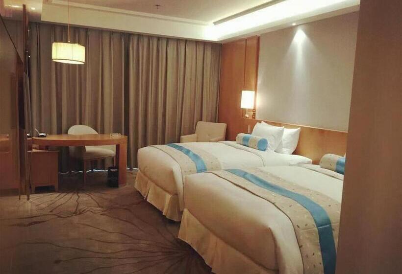 اتاق لوکس, Menshine Gloria Plaza