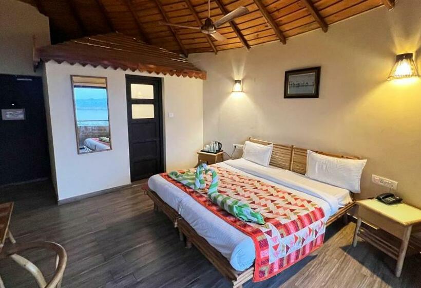 اتاق سوپریور با تخت بزرگ, La Kamp Resort