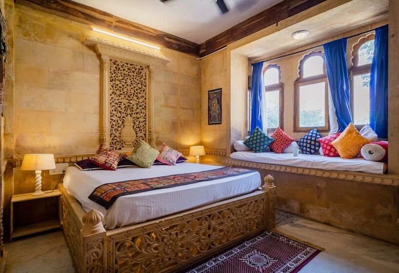 اتاق لوکس, Moustache Jaisalmer