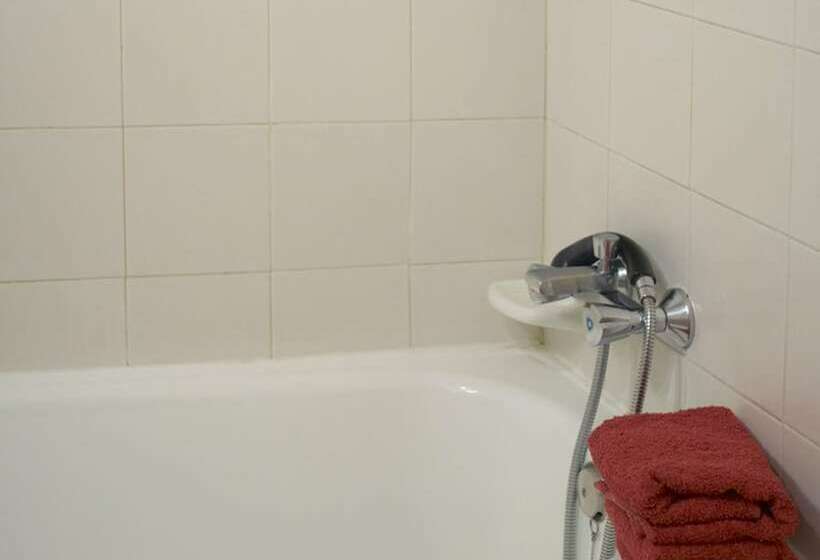 اتاق استاندارد, Résidencia Universitària Pare Claret   Hostel