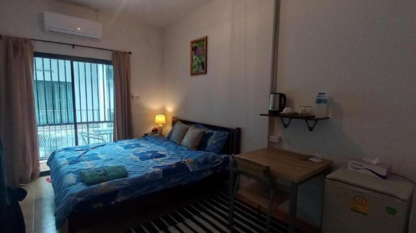 اتاق استاندارد, Amaretto Hostel