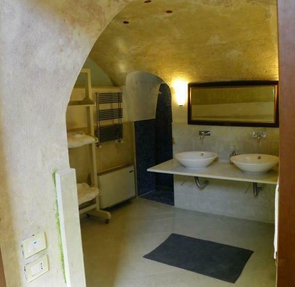اتاق استاندارد با تخت بزرگ, Locus Amoenus
