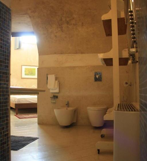 اتاق استاندارد با تخت بزرگ, Locus Amoenus