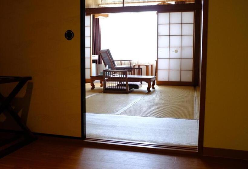 اتاق استاندارد چهار تخته, Harriway Hotel Hakone