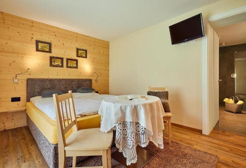 اتاق استاندارد با بالکن, Alpin Relais B&b Villa Melisse