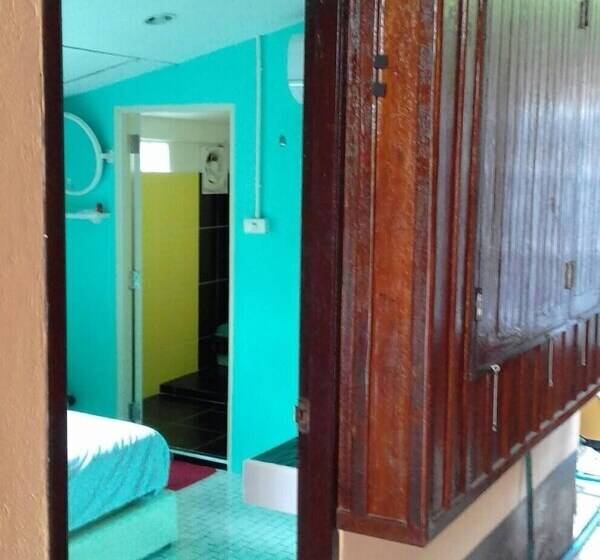 اتاق عادی, Meephawa Resort