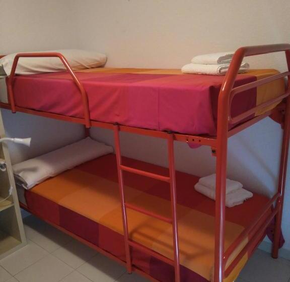 اتاق اکونومی, Résidencia Universitària Pare Claret   Hostel