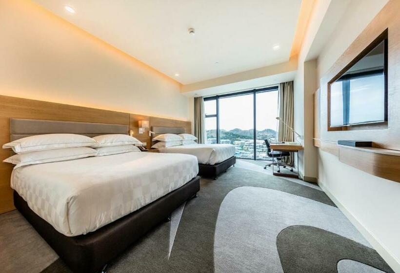 اتاق استاندارد, The Stanley Hotel & Suites