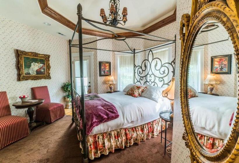 اتاق لوکس با چشم‌انداز استخر, The Victoria Bed & Breakfast