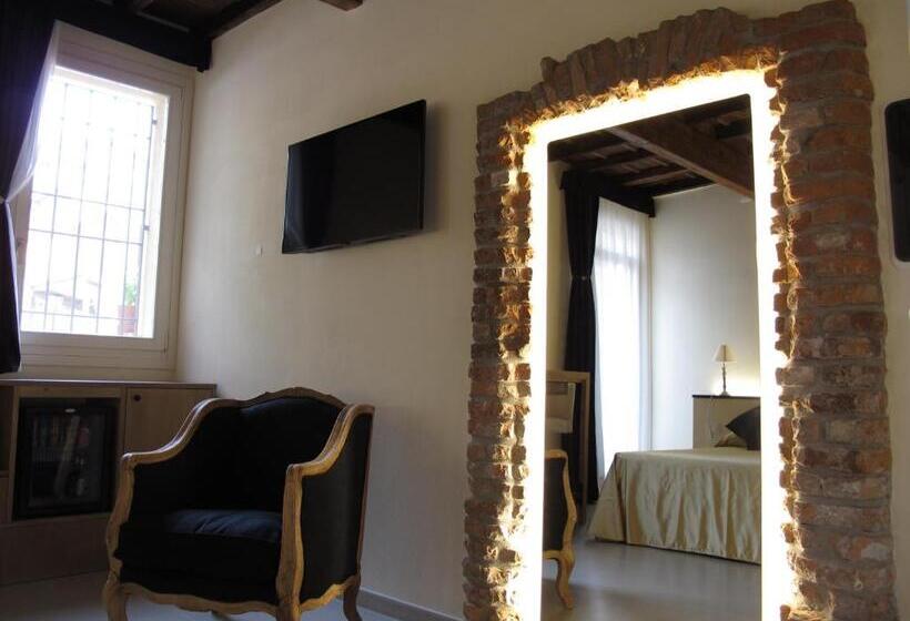 سوییت جونیور, Studio 27