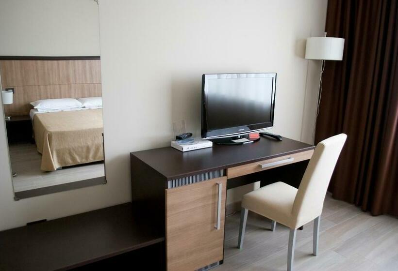 اتاق لوکس, Galileo B&b