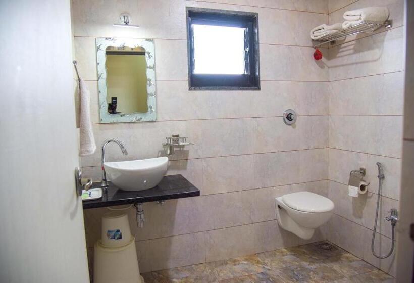 اتاق سوپریور, Tulsi Residency