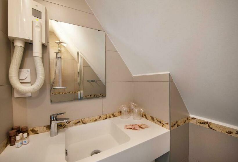 اتاق استاندارد یک نفره, Villa Bettina