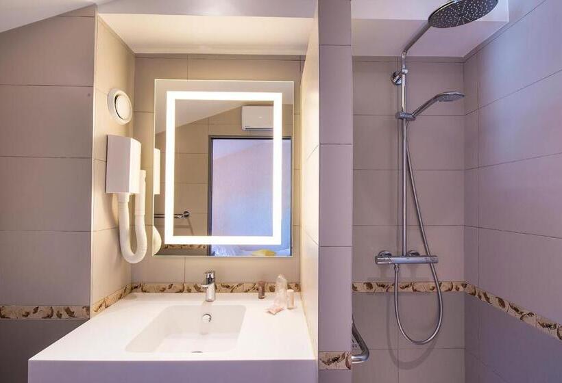 اتاق راحتی سه تخته, Villa Bettina